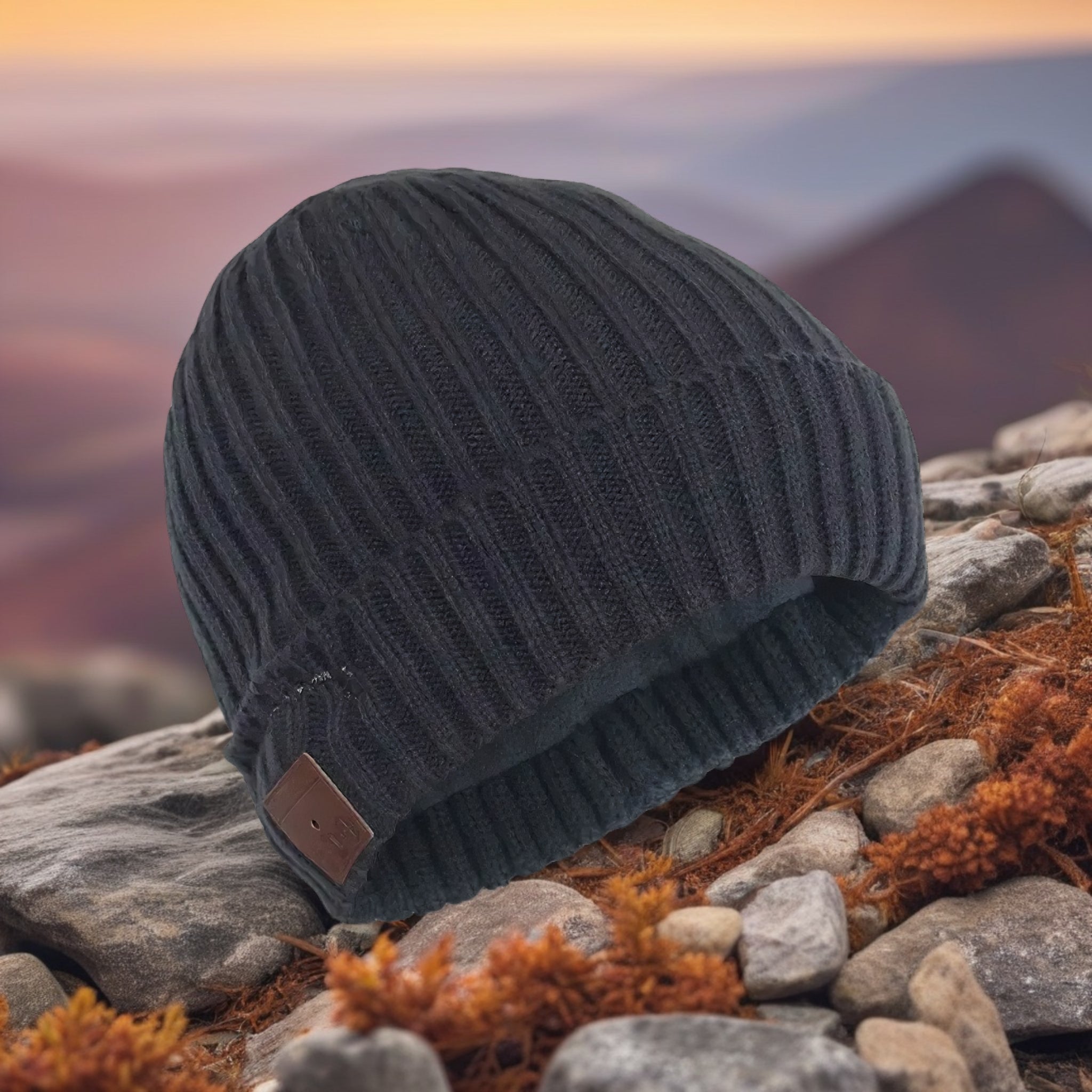 TUNETHREADS™ | V5.2 Bluetooth Beanie with Stereo Speakers &amp; Microphone